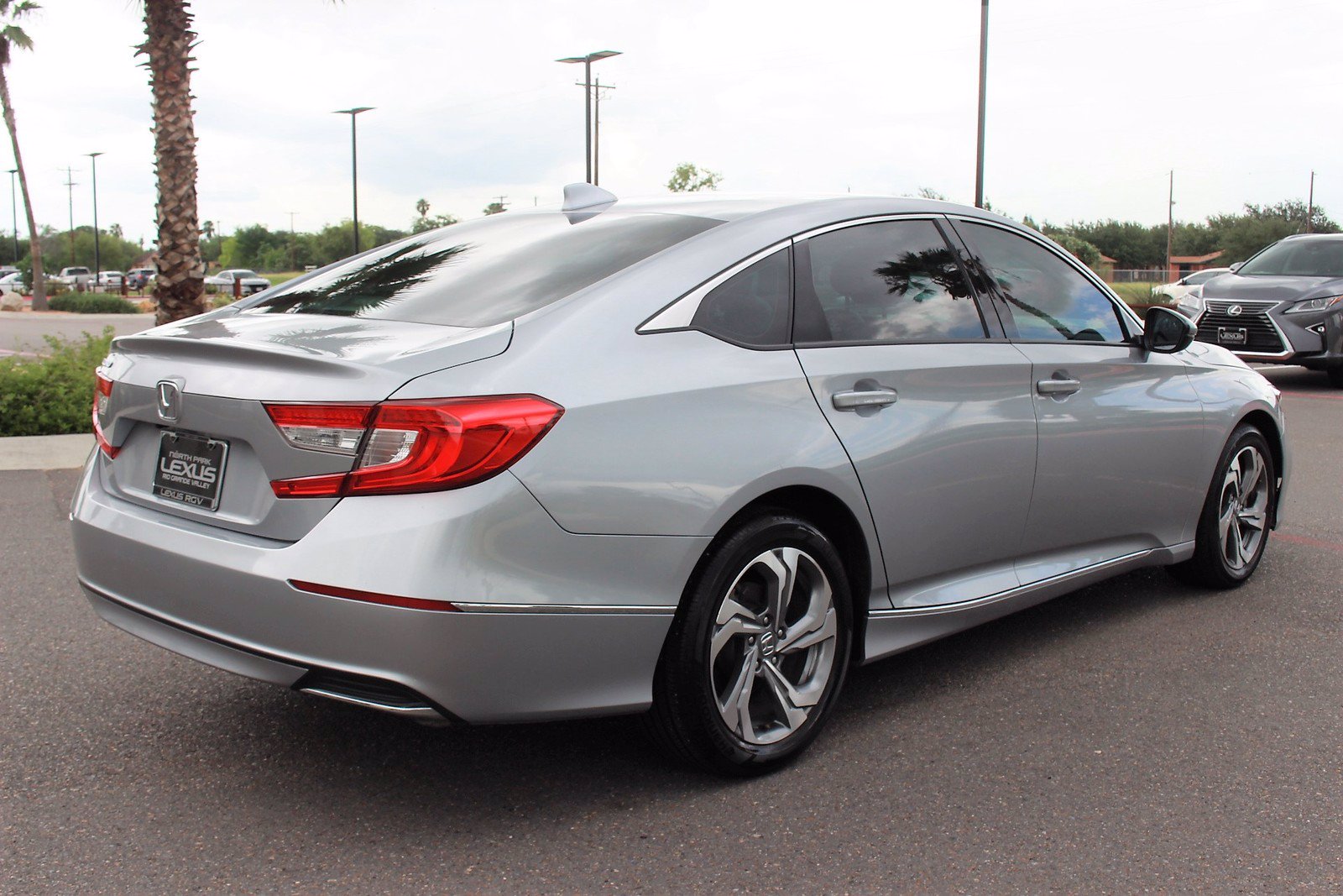 Pre-owned 2018 Honda Accord Ex-l 1.5t Cvt