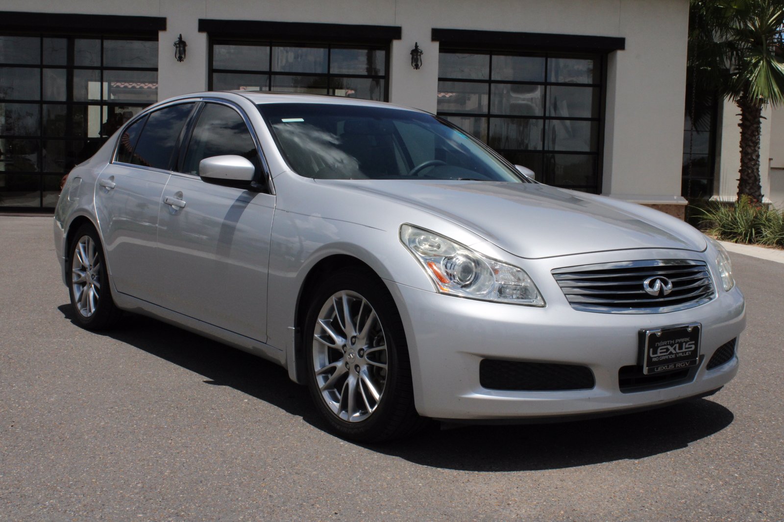 Pre-Owned 2009 INFINITI G37 4dr Journey RWD