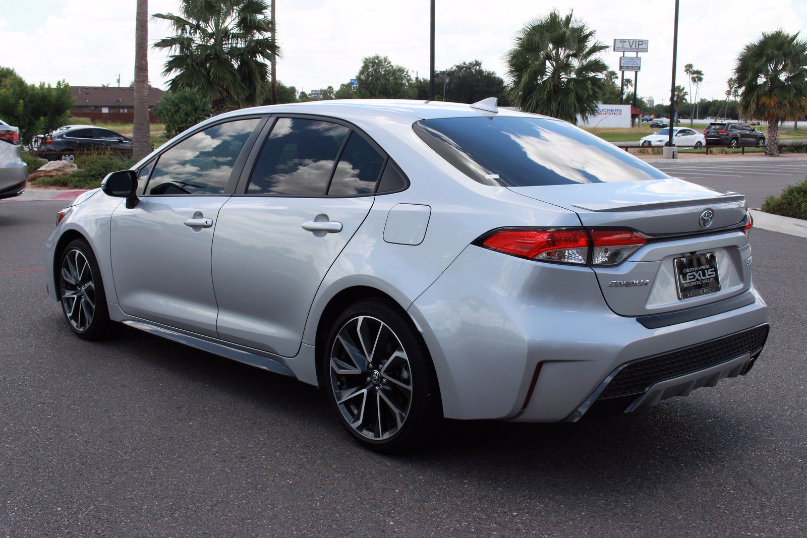 Pre-Owned 2020 Toyota Corolla SE CVT