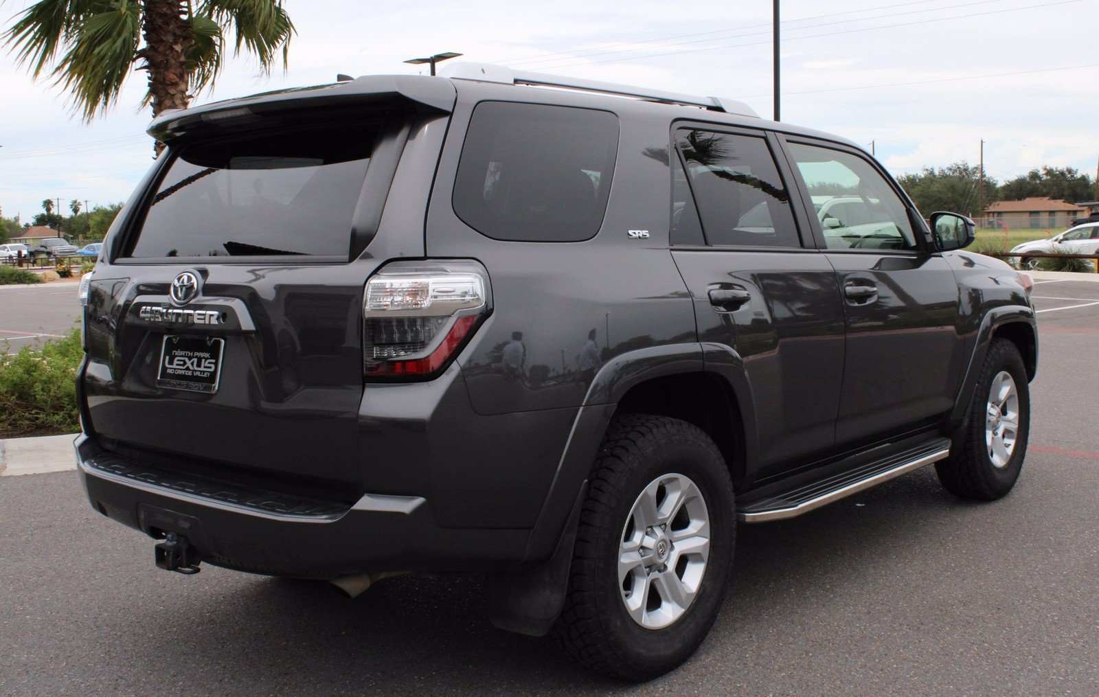 Pre Owned 2017 Toyota 4runner Sr5 2wd