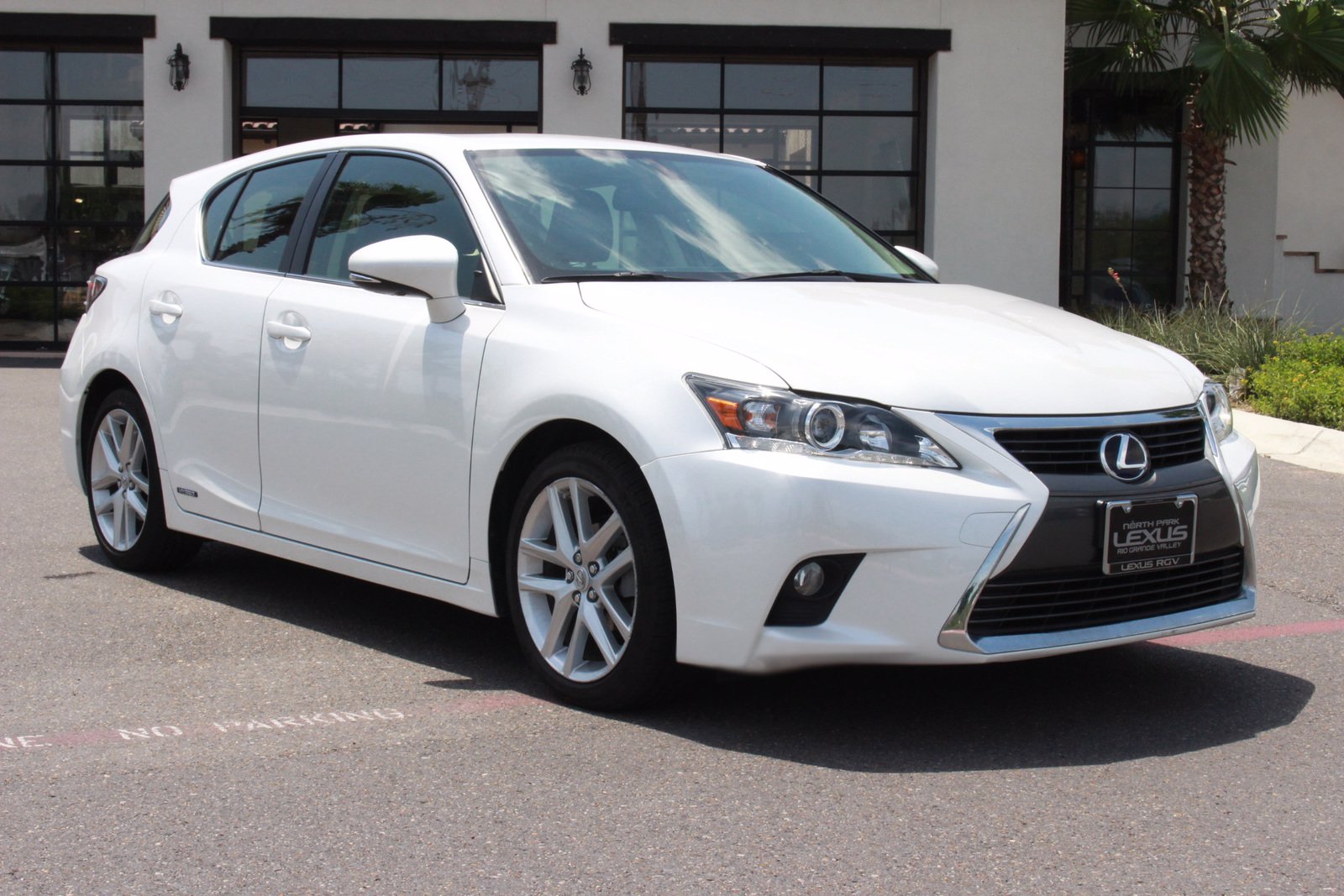 PreOwned 2017 Lexus CT CT 200h FWD